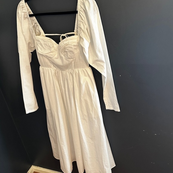 NWT Nasty Gal White Ruched Bust Tie Back Midi Dress | Size 2 - Picture 5 of 12